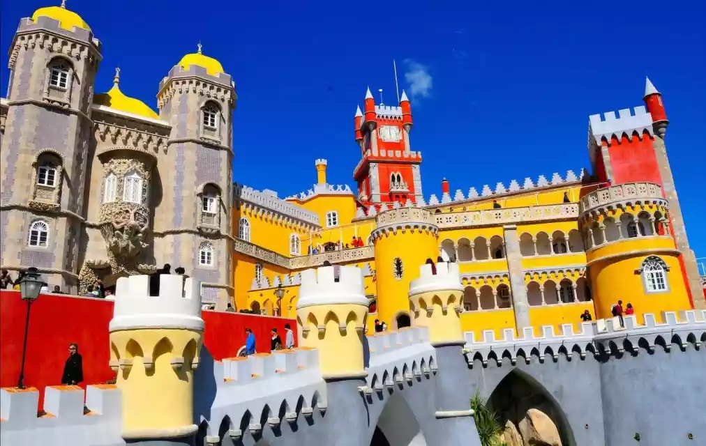 Offre CSE Palais national de Pena et parc